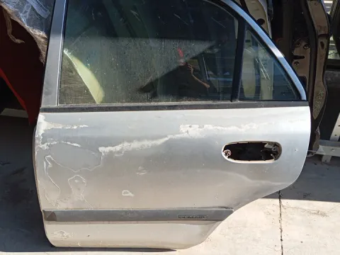 Πόρτα Πίσω Αριστερή για MITSUBISHI CARISMA (1999 - 2004) (DA) Sedan - 4dr *Ε*