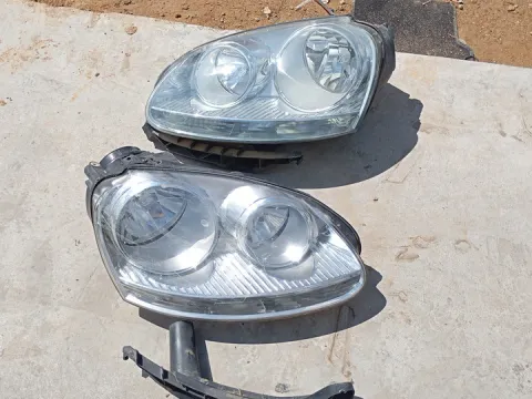 Μούρη (με καπό και φτερά) (Όχι Πολύ Καθαρή) για VW GOLF (2004 - 2008) Mk5 (1K1) GTI *Γ*