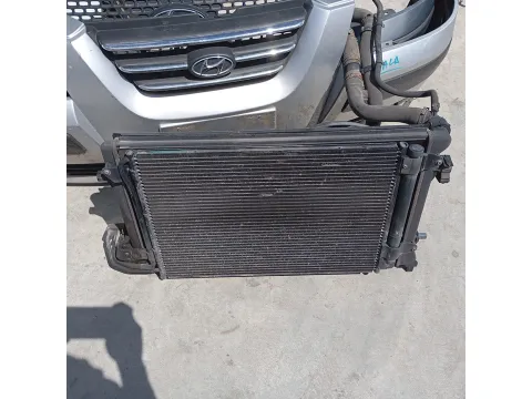 Μούρη (με καπό και φτερά) (Όχι Πολύ Καθαρή) για VW GOLF (2004 - 2008) Mk5 (1K1) GTI *Γ* - 