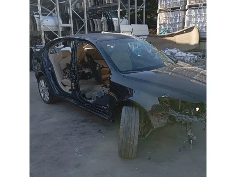 Τροπέτο Αμάξι κομπλέ ΧΩΡΙΣ ΜΗΧΑΝΗ ΧΩΡΙΣ ΣΑΣΜΑΝ ΜΕ 2ΤΕΜ ΖΑΝΤΕΣ 225/40/Ρ18  για SKODA OCTAVIA (2004 - 2008) 5 (1Z3-5) Hatchback - 5dr , (2008 - 2013) 5 (1Z3-5)  - 