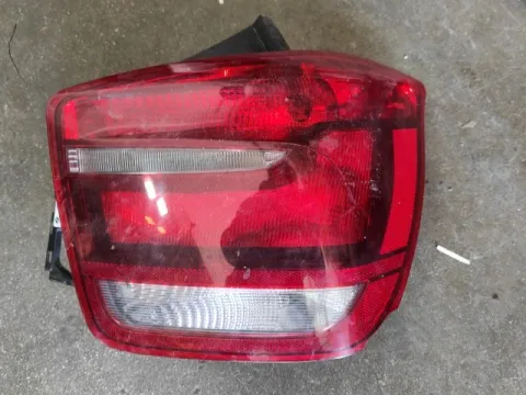 Φανάρι Πίσω Δεξί ( Ελαττωματικό ) Απλο για BMW 1 Series (2012- 2015) 