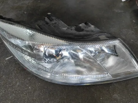 Φανάρι Εμπρός Δεξί ( Μικρό Ράγισμα ) για SKODA OCTAVIA (2008 - 2013) 5 (1Z3-5) 