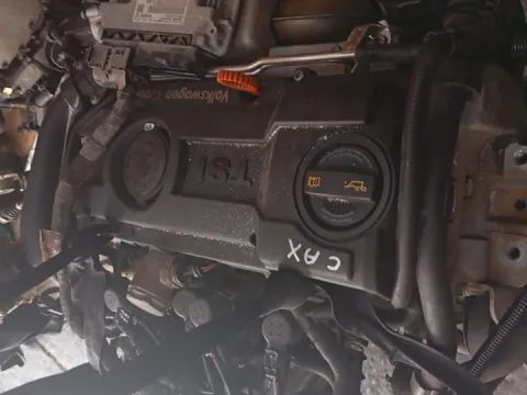 Κινητήρας Κορμός - Καπάκι CAX για SKODA OCTAVIA (2008 - 2013) 5 (1Z3-5) 1400 (CAXA) Petrol 122 TSI 