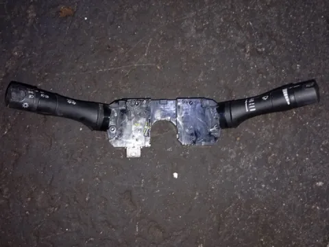 Διακόπτης Φλας για NISSAN MICRA (2011 - 2013) (K13) 