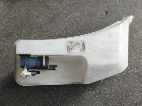 Δοχείο Υαλοκαθαριστήρων Με Μοτέρ για RENAULT CAPTUR (2014 - 2016) 