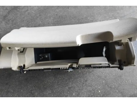 Ταμπλό Ντουλαπάκι για SKODA OCTAVIA (2008 - 2013) 5 (1Z3-5) *Γ* - 