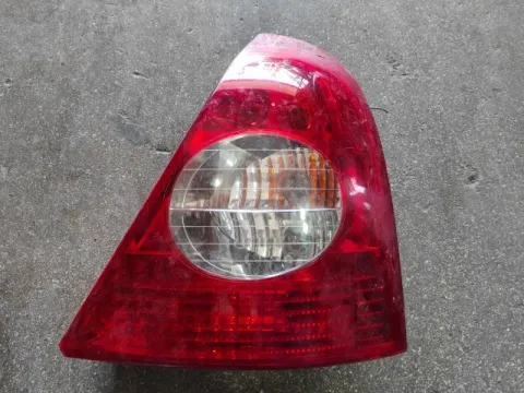 Φανάρι Πίσω Δεξί ( Ελαττωματικο ) για RENAULT CLIO (2001 - 2005) (BB_) (CB_) 