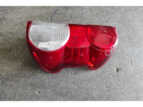 Φανάρι Πίσω Δεξί ( Ραγισμενο ) για NISSAN NV200-EVALIA (2010 - ) Van  - 