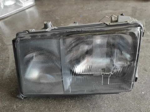 Φανάρι Εμπρός Αριστερό ( Ιμιτασιόν ) για MERCEDES E - CLASS (1985 - 1993) (W124) 