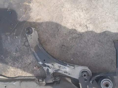 Ψαλίδι Εμπρός Δεξί για NISSAN QASHQAI (2007 - 2010) (J10) 2000 (MR20DE) petrol 140 2WD *ΔΒ*