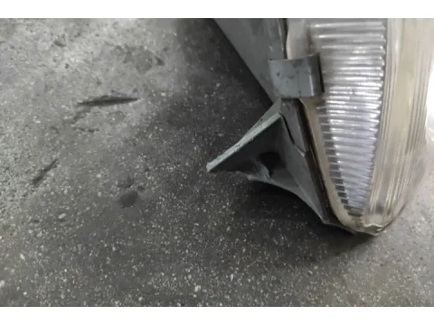 Φανάρι Εμπρός Αριστερό ( Σπασμενη Βαση ) για ALFA ROMEO GTV (1995 - 2003) (916C)  - 