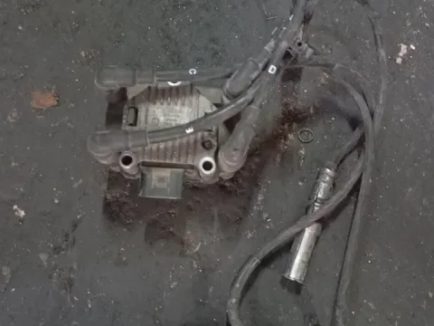 Πολλαπλασιαστής 032905106B για AUDI A3 (2000 - 2003) (8L) 