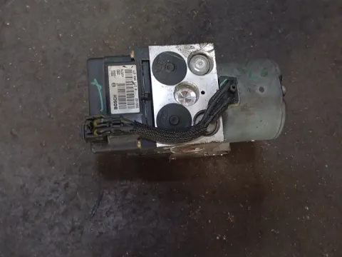 Μονάδα ABS 0273004571 για TOYOTA COROLLA (2002 - 2004) (E120) 