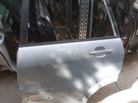 Πόρτα Πίσω Αριστερή για TOYOTA RAV-4 (2000 - 2004) (XA20) , (2004 - 2005) (XA20) *Ε*