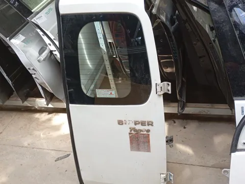 Πόρτα Πίσω Δεξιά Δίφυλλη Με Τζάμι για PEUGEOT BIPPER (2008 -) (AA_) , FIAT FIORINO (2008 - 2016) , QUBO (2008 - 2016) , CITROEN NEMO (2008 - ) II *Γ*