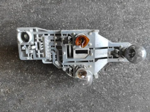 Πλακέτα Φανού Πίσω Αριστερά για SKODA OCTAVIA (2004 - 2008) 5 (1Z3-5) 