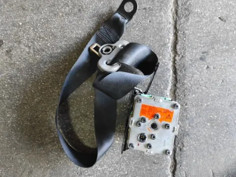 Ζώνη Ασφαλείας Εμπρός Δεξιά για TOYOTA YARIS (2006 - 2009) (KL9) 