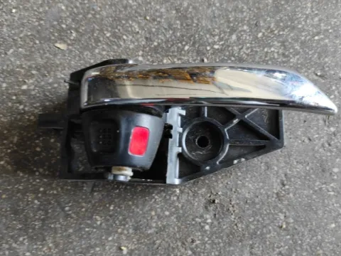 Πετούγια Πόρτας Εσωτερική Πίσω Δεξιά για SUZUKI VITARA (2015 - ) 