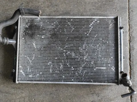 Ψυγείο Κινητήρα (Νερού) για AUDI A3 (2003 - 2005) (8P) , (2005 - 2008) (8P) , (2008 - 2011) (8P) , (2011- 2014) (8P) *Γ*