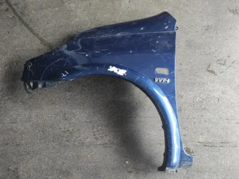 Φτερό Με Φρυδι Εμπρός Αριστερό για TOYOTA YARIS VERSO (2002 - 2004) (XP20) 