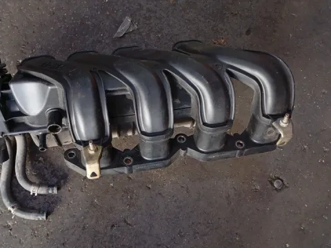 Πολλαπλή Εισαγωγής Πλαστική 1710121020 για TOYOTA YARIS (2003 - 2005) (XP10) *ΠΑΛΕΤΑ 8*