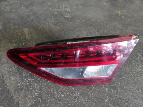 Φανάρι Πίσω Δεξί Καπού Led ( Ελαττωματικο ) για SEAT LEON (2013 - 2019) 