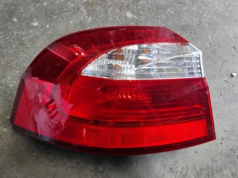 Φανάρι Πίσω Αριστερό ( Ελαττωματικο ) για KIA RIO (2012- 2015) 