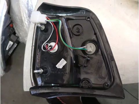 Aftermarket Ανταλλακτικά Φλας Εμπρός Δεξί Ιμιτασιόν  για TOYOTA HI-LUX (1988 - 1991) (YN85-110)  - 