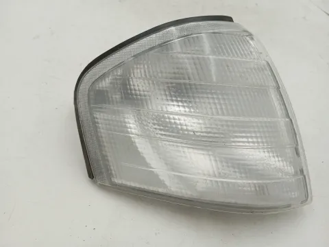 Φλας Εμπρός Δεξιό 20360000D για MERCEDES C - CLASS (1995 - 1997) (W202) , (1997 - 1999) (W202) 