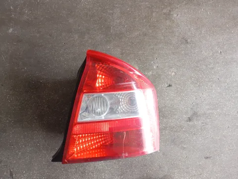 Φανάρι Πίσω Δεξί Ελαττωματικό για KIA CERATO (2004 - 2007) (LD) Sedan - 4dr 