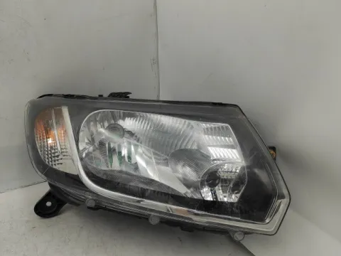 Φανάρι Εμπρός Δεξί για DACIA SANDERO (2013 - 2016) , LOGAN (2014 - 2019 ) II (F-L) 
