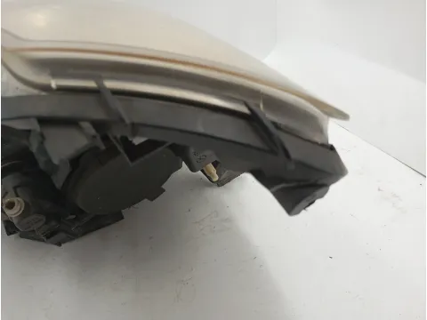 Φανάρι Εμπρός Δεξί Σπασμένη Βάση για RENAULT CLIO (2006 - 2009) (BR_) (CR_) - 