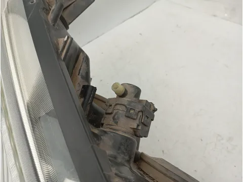 Φανάρι Εμπρός Δεξί (ΜΕ ΜΙΑ ΣΠΑΣΜΕΝΗ ΒΑΣΗ) για RENAULT SCENIC (2003 - 2006) (JM) - 