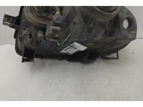 Φανάρι Εμπρός Δεξί ( Σπασμένες Βάσεις ) για RENAULT CLIO (1998 - 2001) (BB_) (CB_)  - 