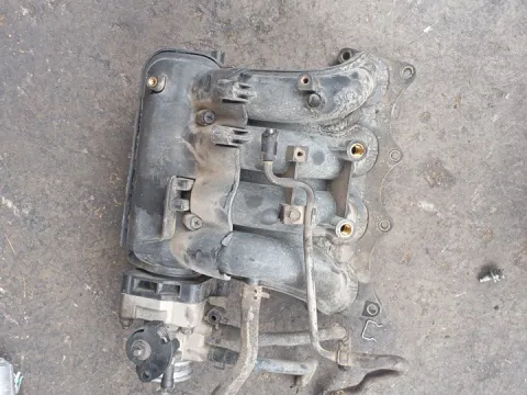 Πολλαπλή Εξαγωγής για HYUNDAI MATRIX (2006 - 2008) (FC) 1600 G4ED-G petrol 103 