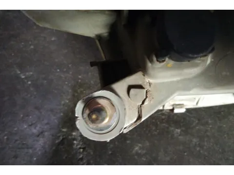 Φανάρι Εμπρός Αριστερό ( Σπασμενη Βαση ) για NISSAN PRIMERA (1996 - 1999) (P11)  - 