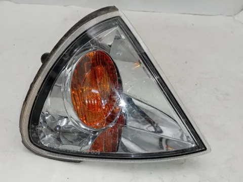 Φλας Εμπρός Δεξιό για TOYOTA AVENSIS (2000 - 2003) (T220)