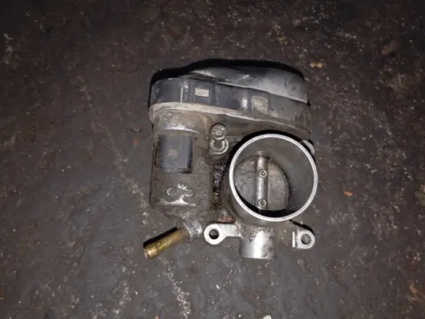 Σώμα Πεταλούδας 036133062 για VW GOLF (1998 - 2004) Mk4 (1J1) 