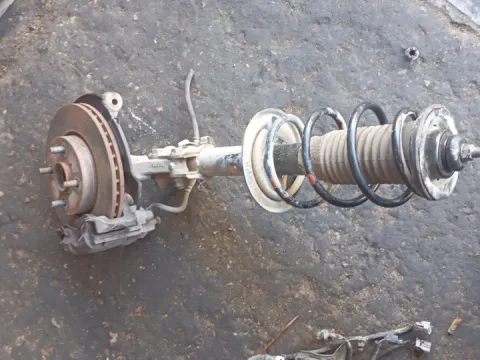Άκρο Πλήρες Εμπρός Δεξί Με ABS για TOYOTA YARIS (2012 - 2014) ( ) 1400 Diesel D4-D 90hp (1ND) 