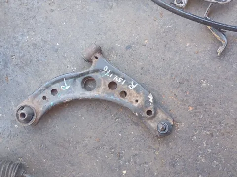 Ψαλίδι Εμπρός Δεξί για DAIHATSU CUORE (2003 - 2006) VII 1000 (EJ-VE) petrol 58 (L251) 