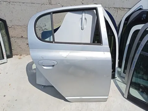 Πόρτα Πίσω Δεξιά για TOYOTA YARIS (1999 - 2002) (XP10) , (2003 - 2005) (XP10) *Ε*
