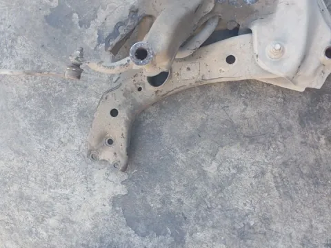 Ψαλίδι Εμπρός Αριστερό για TOYOTA COROLLA (2007 - 2010) 2000 (1AD-FTV) Diesel 126 (ADE150) D-4D *ΔΒ*