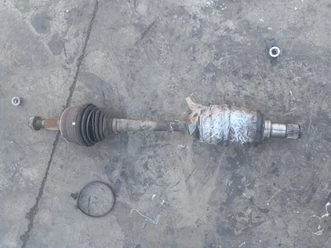 Ημιαξόνιο Εμπρός Αριστερό για TOYOTA COROLLA (2007 - 2010) 2000 (1AD-FTV) Diesel 126 (ADE150) D-4D 