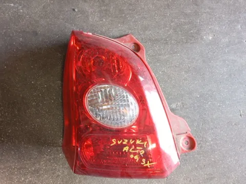 Φανάρι Πίσω Αριστερό Ελαττωματικό για SUZUKI ALTO (2009 - 2014) (GF) (FC31) , NISSAN PIXO (2009 - ) (UA0) 