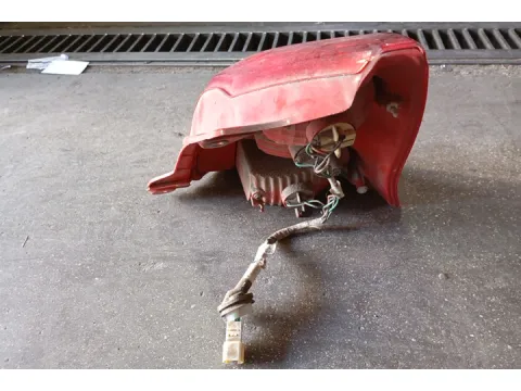 Φανάρι Πίσω Αριστερό Ελαττωματικό για SUZUKI ALTO (2009 - 2014) (GF) (FC31) , NISSAN PIXO (2009 - ) (UA0)  - 
