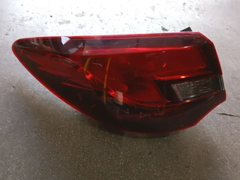 Φανάρι Πίσω Αριστερό  ( Ελαττωματικό ) για OPEL ASTRA (2012 - 2016) J Sedan - 4dr 