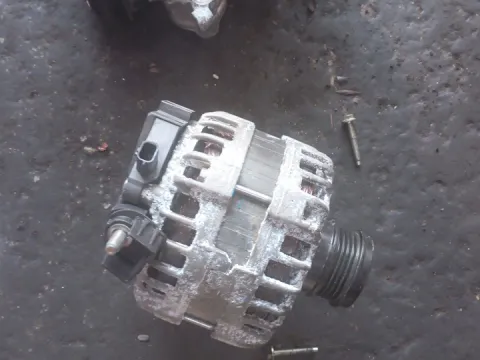 Δυναμό - Εναλλάκτης 231012517R για RENAULT TWINGO (2014 - 2019) 1000 Petrol (B4DH) 65hp 