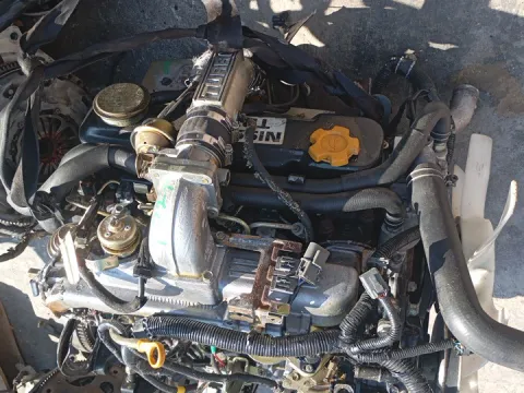 Κινητήρας Κορμός - Καπάκι TD27 για NISSAN D21 - 720 - 520 (1986 - 1997) D21 2700 (TD27) diesel 99 