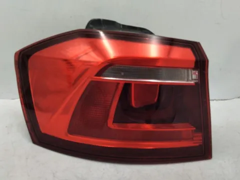 Φανάρι Πίσω Αριστερό για VW GOLF SPORTSVAN (2014 - )