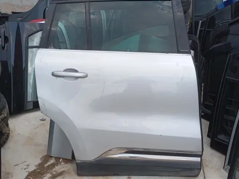 Πόρτα Πίσω Δεξιά για RENAULT ESPACE (2015 - ) *Γ*